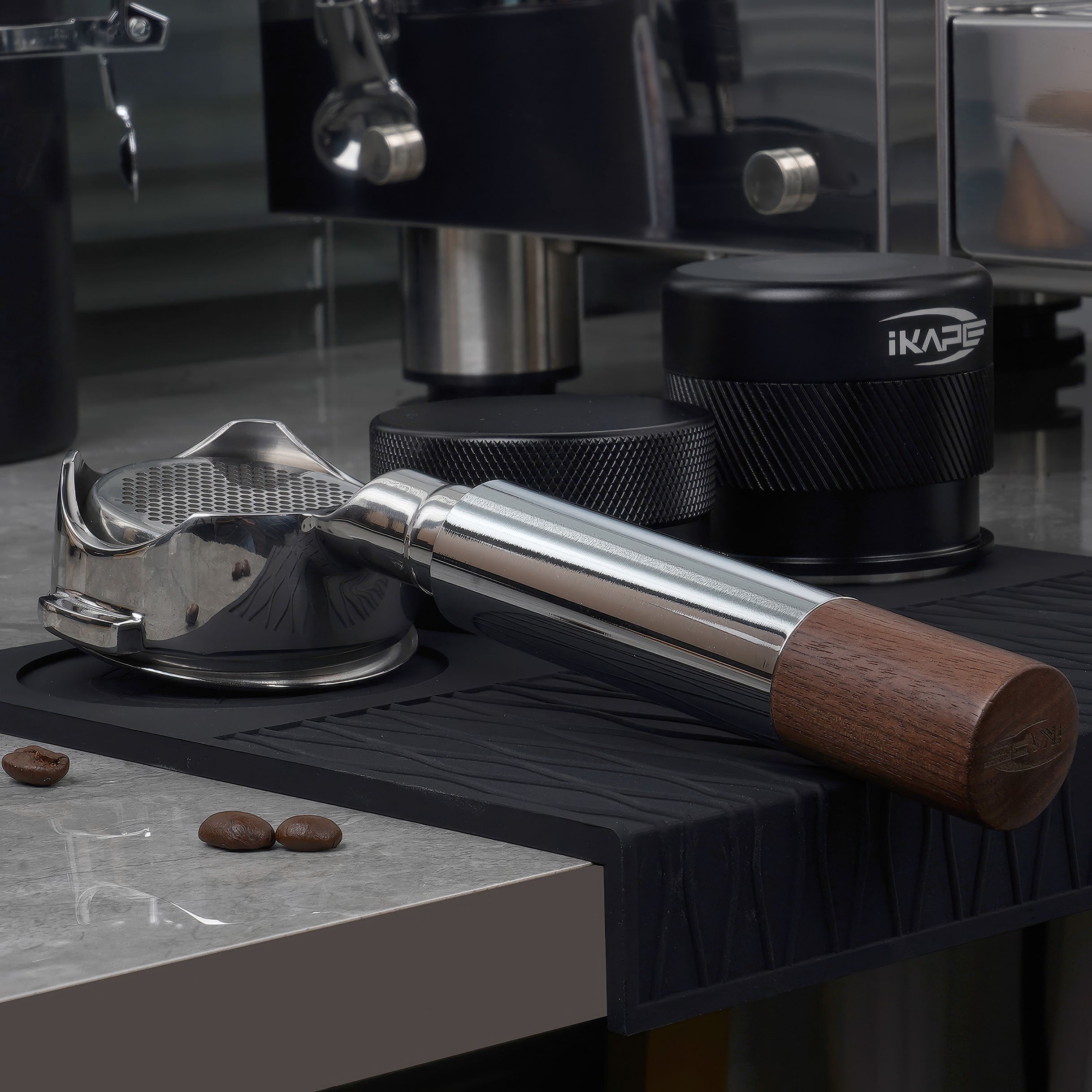 Openwork Bottomless Portafilter with High Extraction Basket