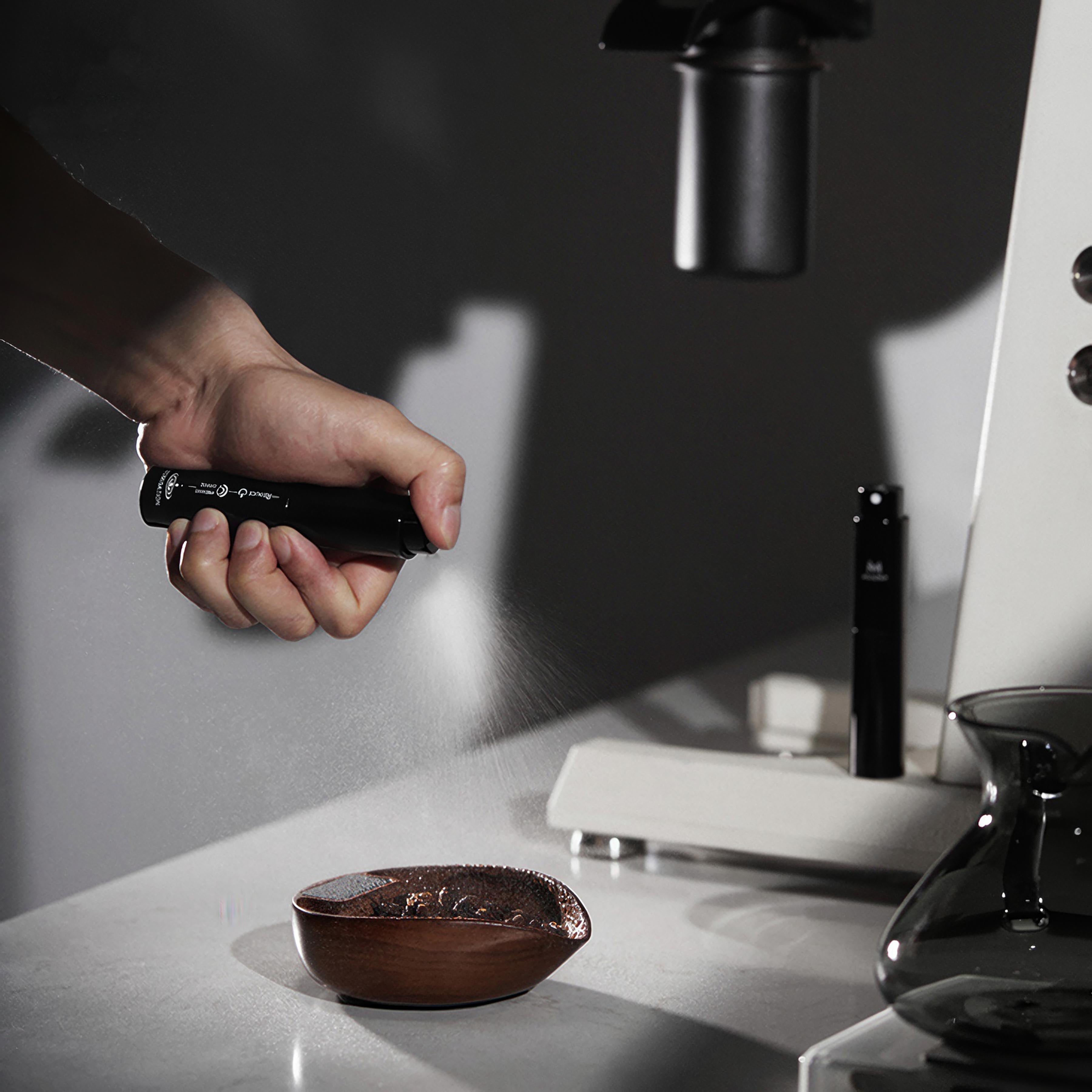 Anti-Static Coffee Grinder Spray Bottle