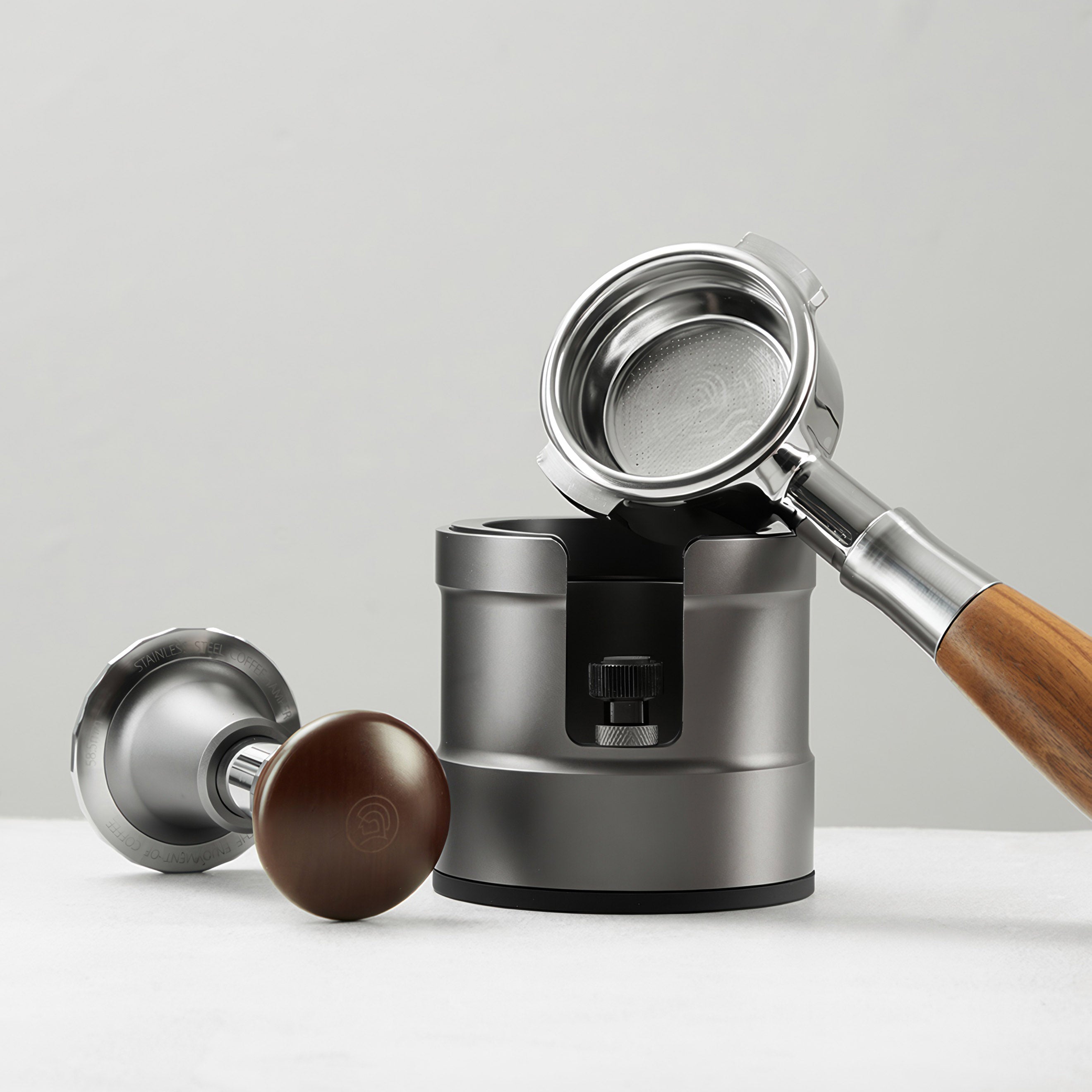 Thunder Espresso Tamping Holder