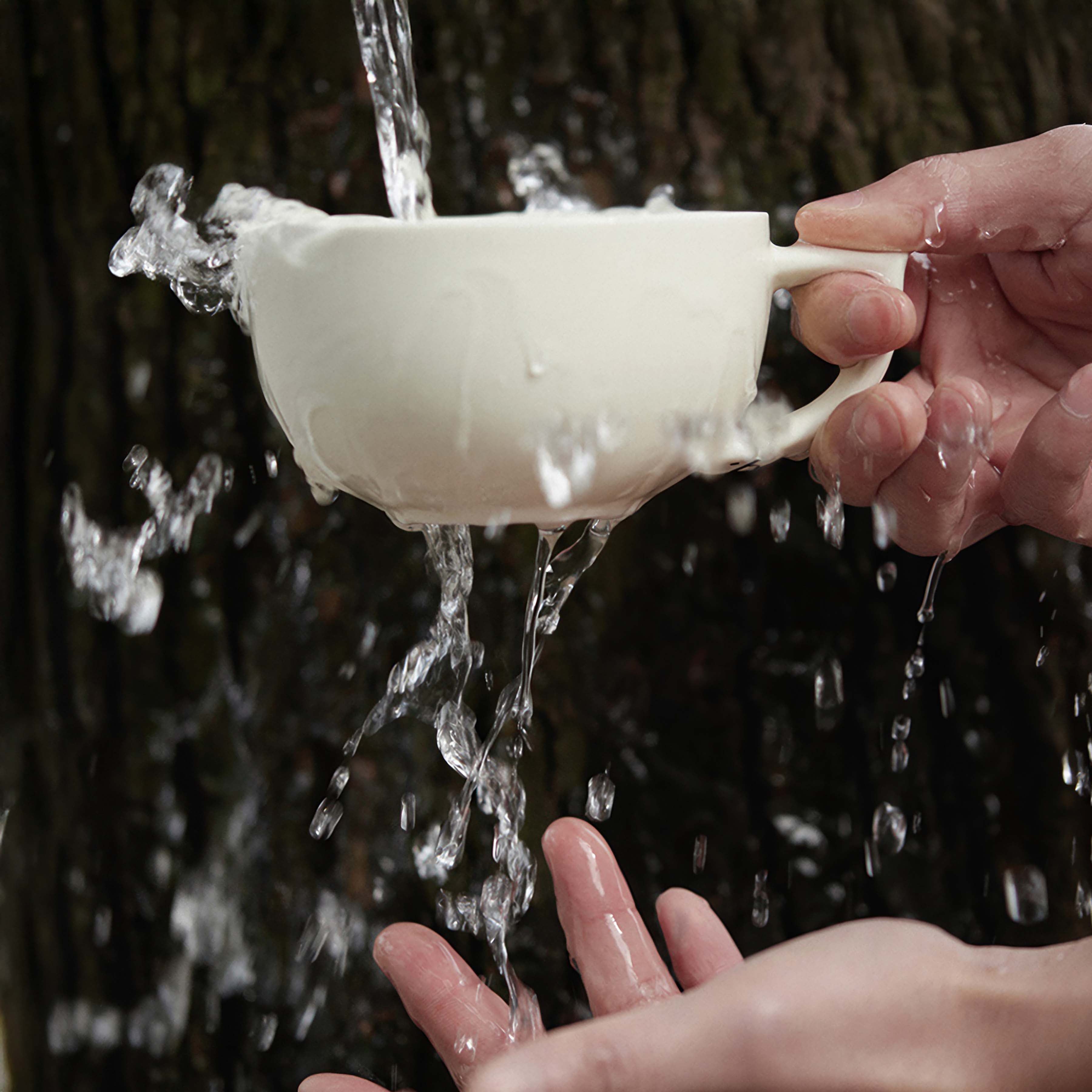 Embossed Ceramic Latte Cup 280ml