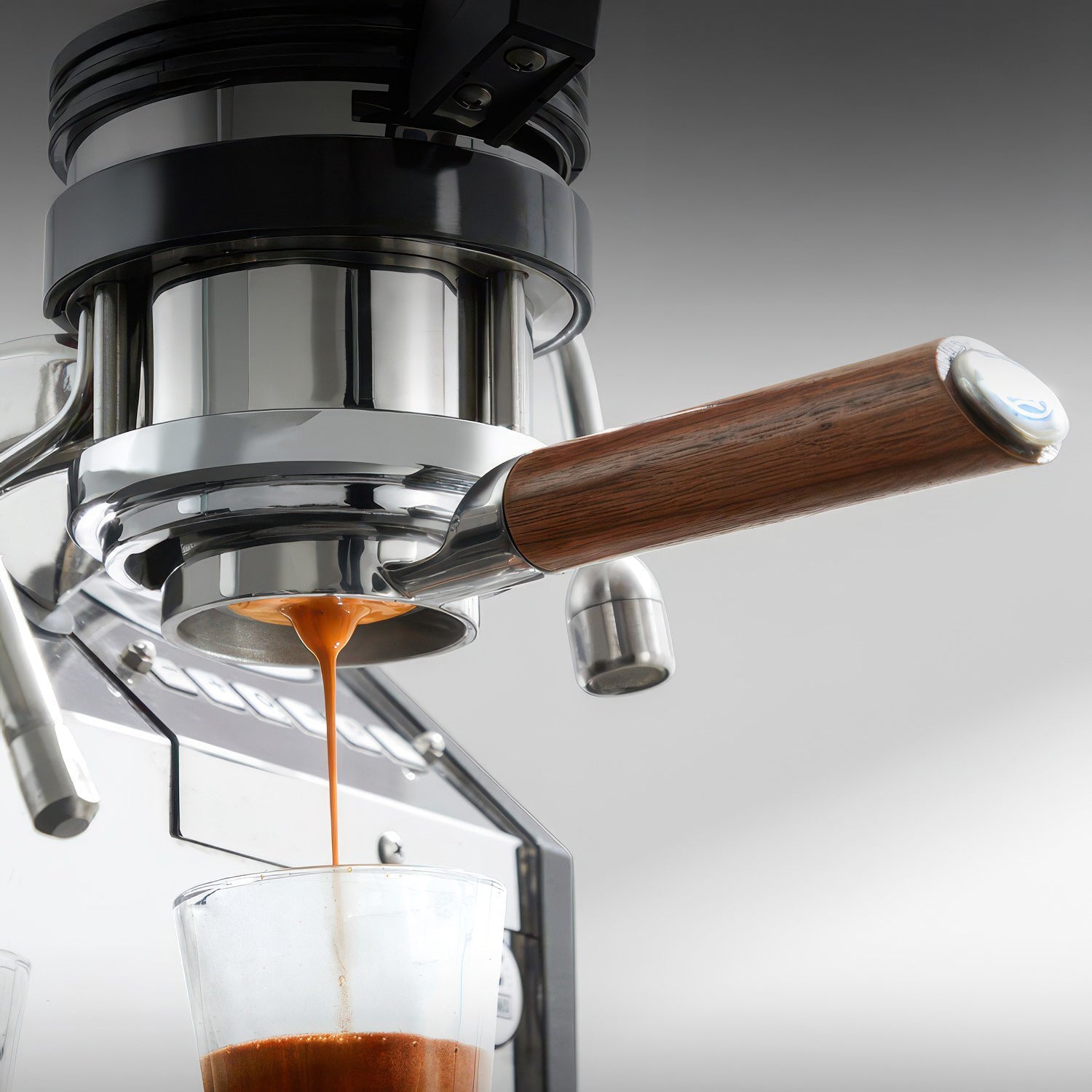 Bottomless Portafilter with Removable Double Spout