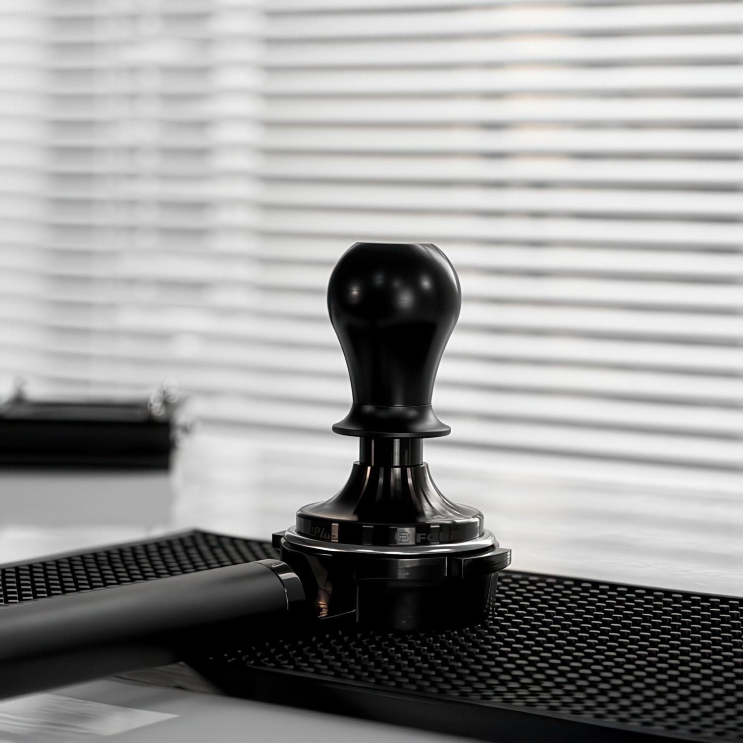 Flat Bottomless Portafilter - High-Efficiency Extraction