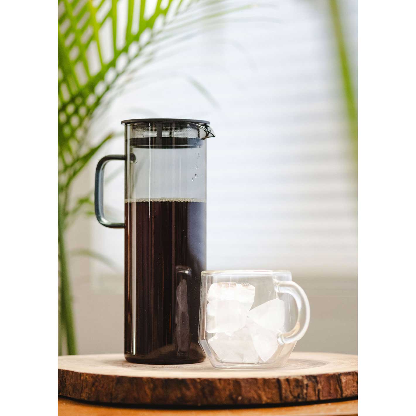 Hario Glass Iced & Cold Brew Tea Pitcher - Gray (27oz/800ml)